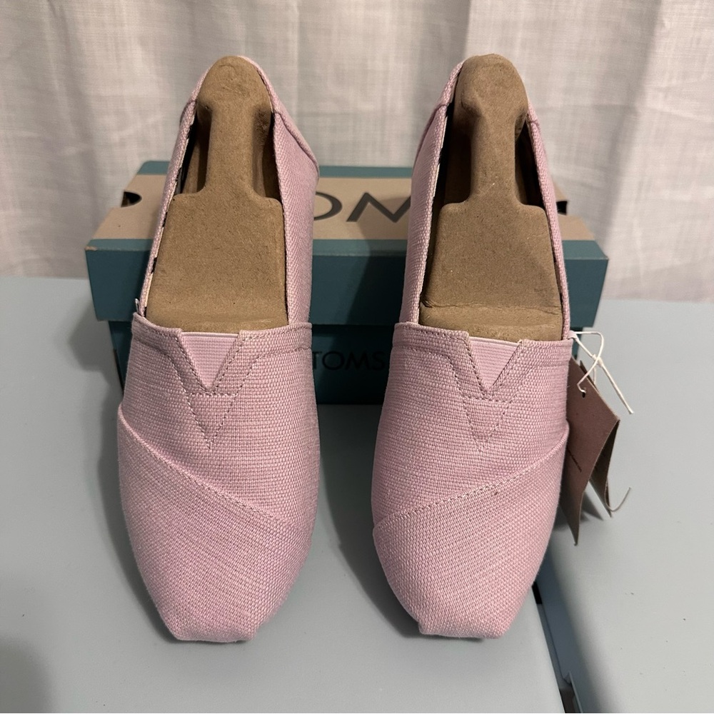 TOMS Women's Light Lilac Canvas Flats